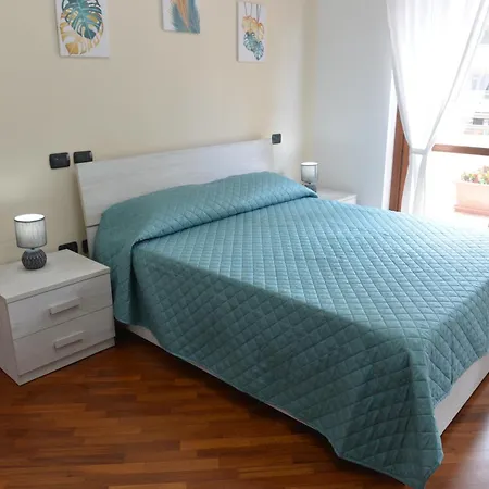 Luciana - A Step Away From Everything Apartamento Fiumicino