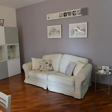 Luciana A Step Away From Everything * Fiumicino