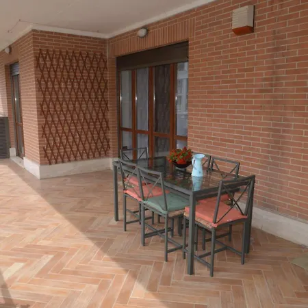 Luciana - 3 Min Train To Fco Airport & Fiera Fiumicino